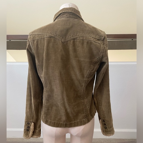 French Cuff | Corduroy Button-Up Jacket - Picture 5 of 6